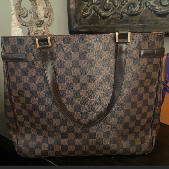 💯% Authentic LOUIS VUITTON
Damier Canvas Uzes Tote Bag✨ - Picture 2 of 16